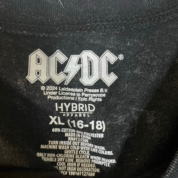 AC/DC rhinestone band black tee women’s XL licensed graphic t-shirt - Picture 3 of 5